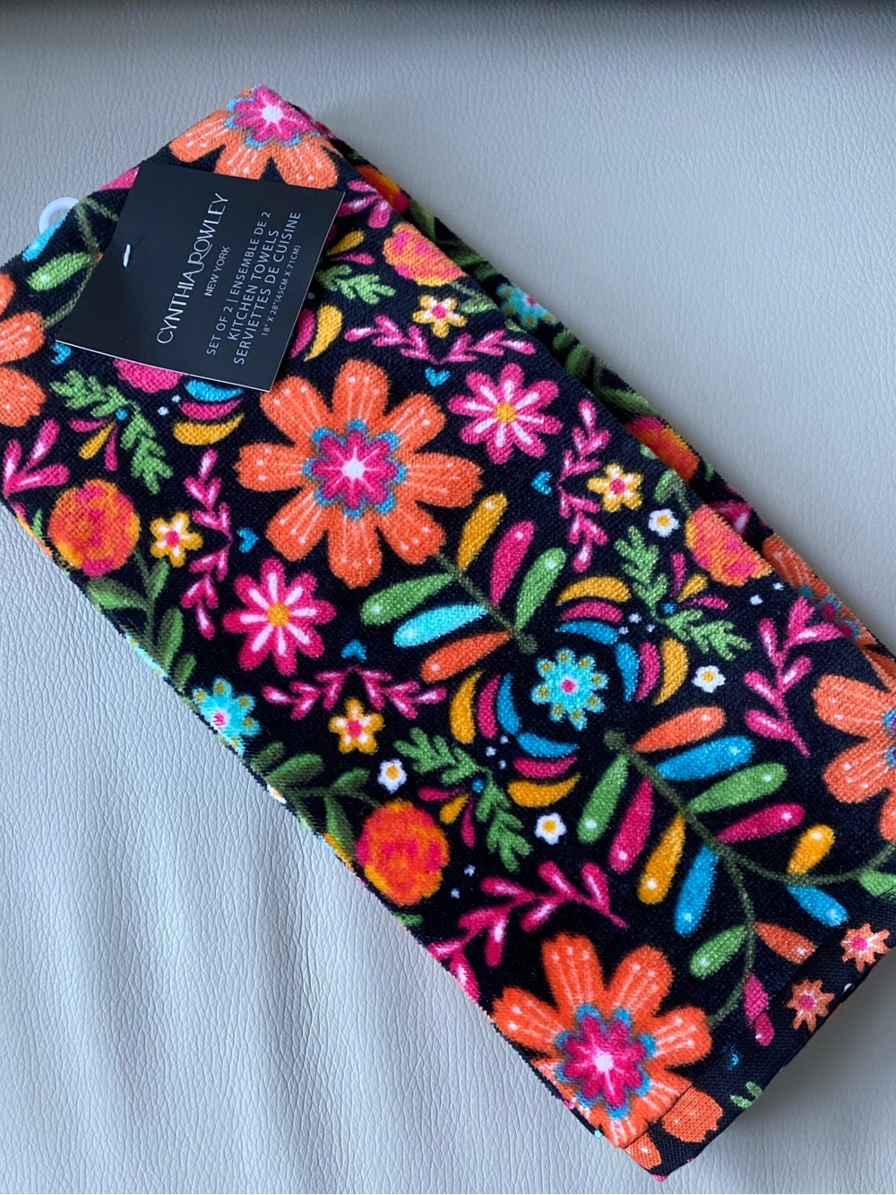 CYNTHIA ROWLEY NEW YORK kitchen towels